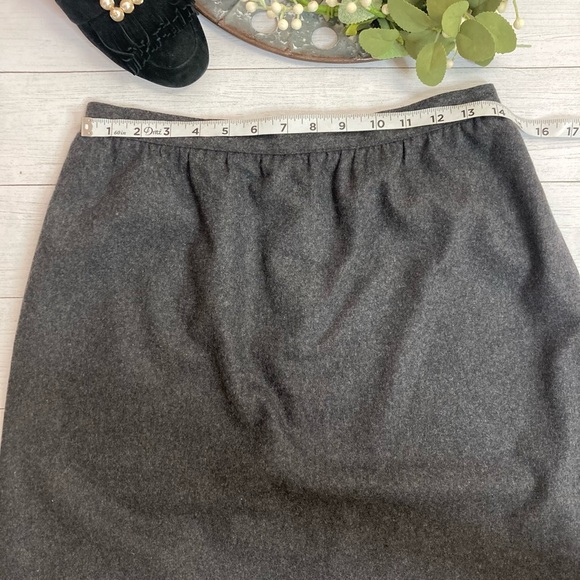 VTG SASSON 70’s Charcoal Gray Wool Blend Midi Skirt - Picture 4 of 8